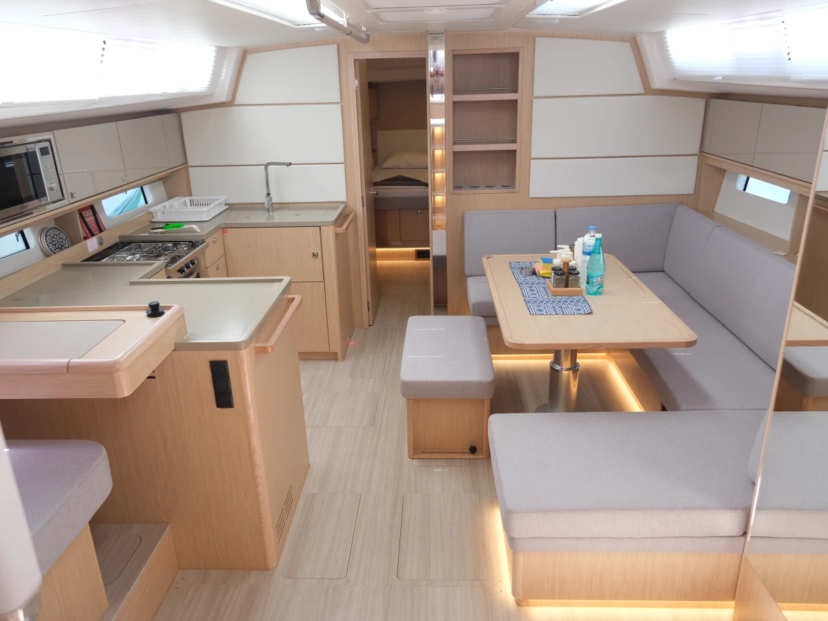 Bavaria C46