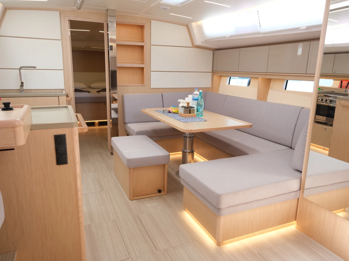 Bavaria C46