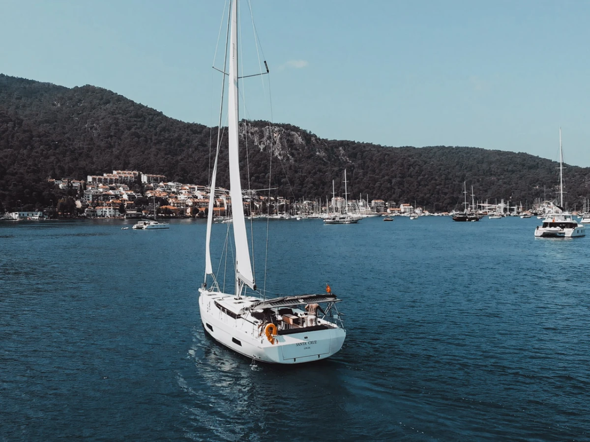 Bavaria C45