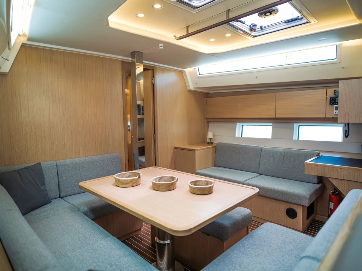 Bavaria C45