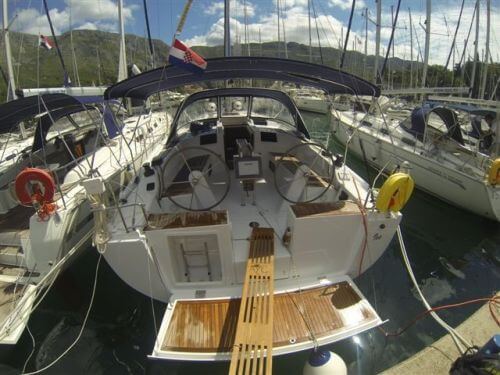 Hanse 415