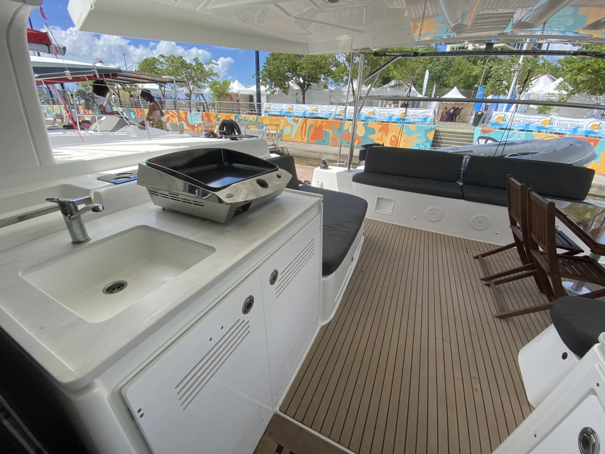 Lagoon 46