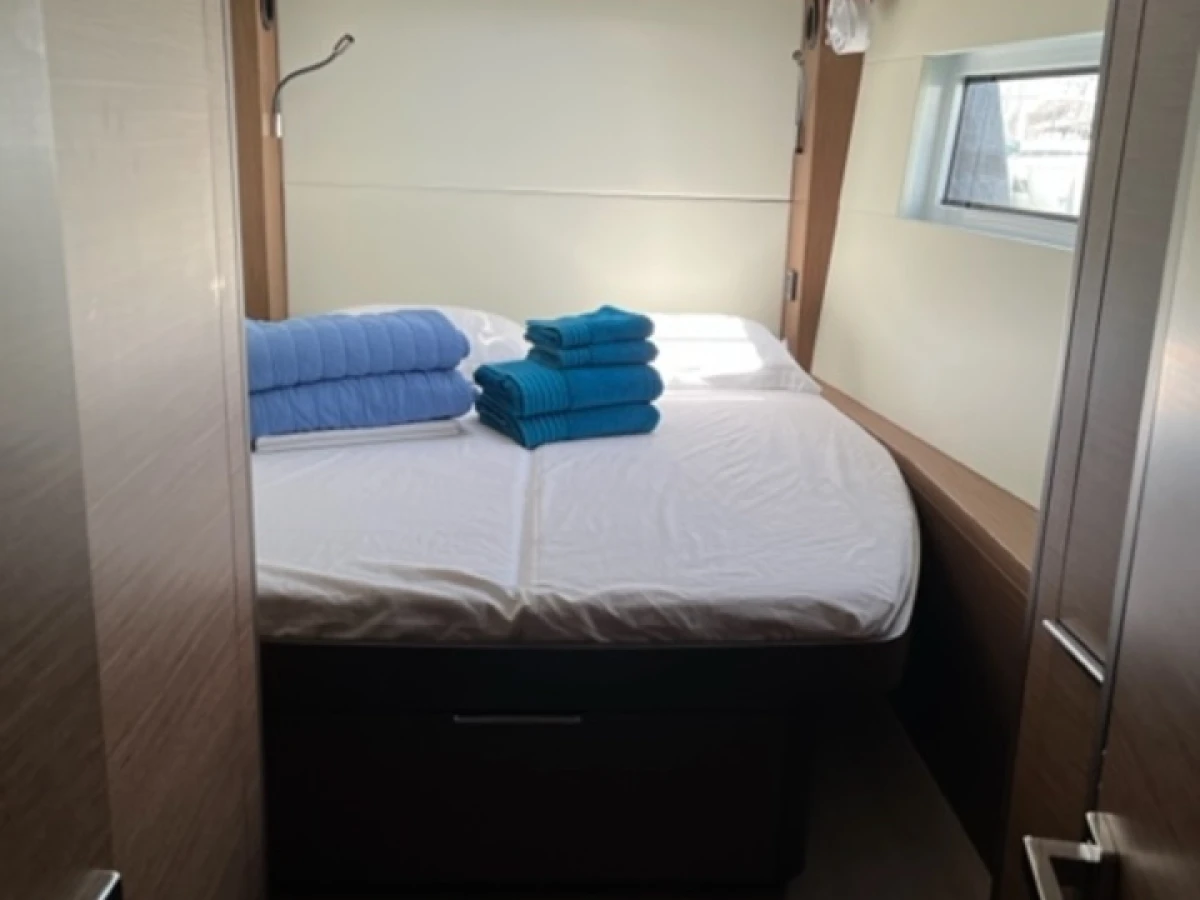 Lagoon 50