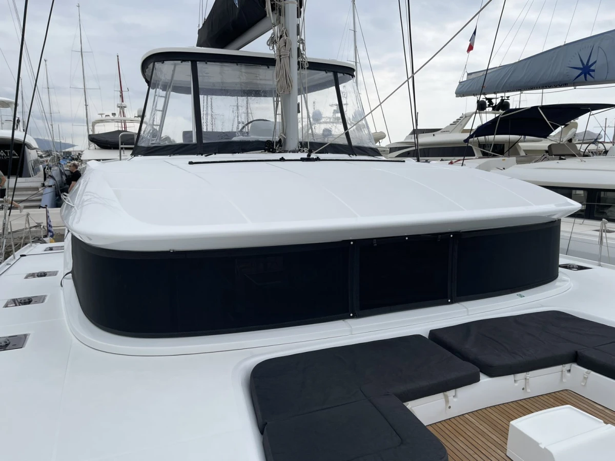 Lagoon 50