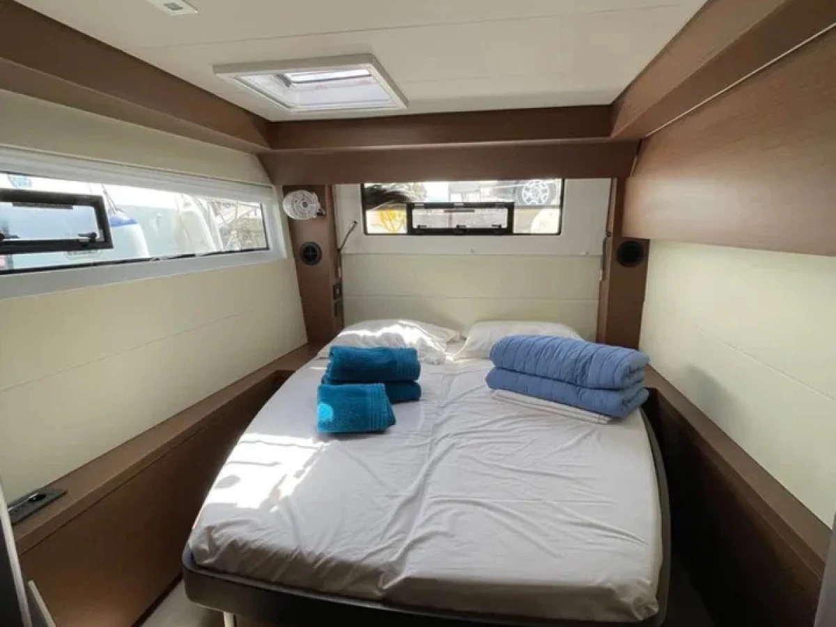 Lagoon 50