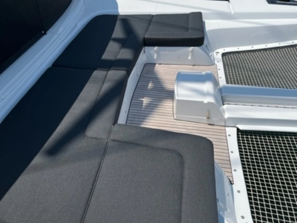 Lagoon 50