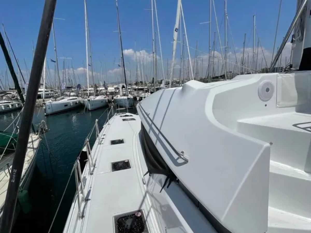 Lagoon 50