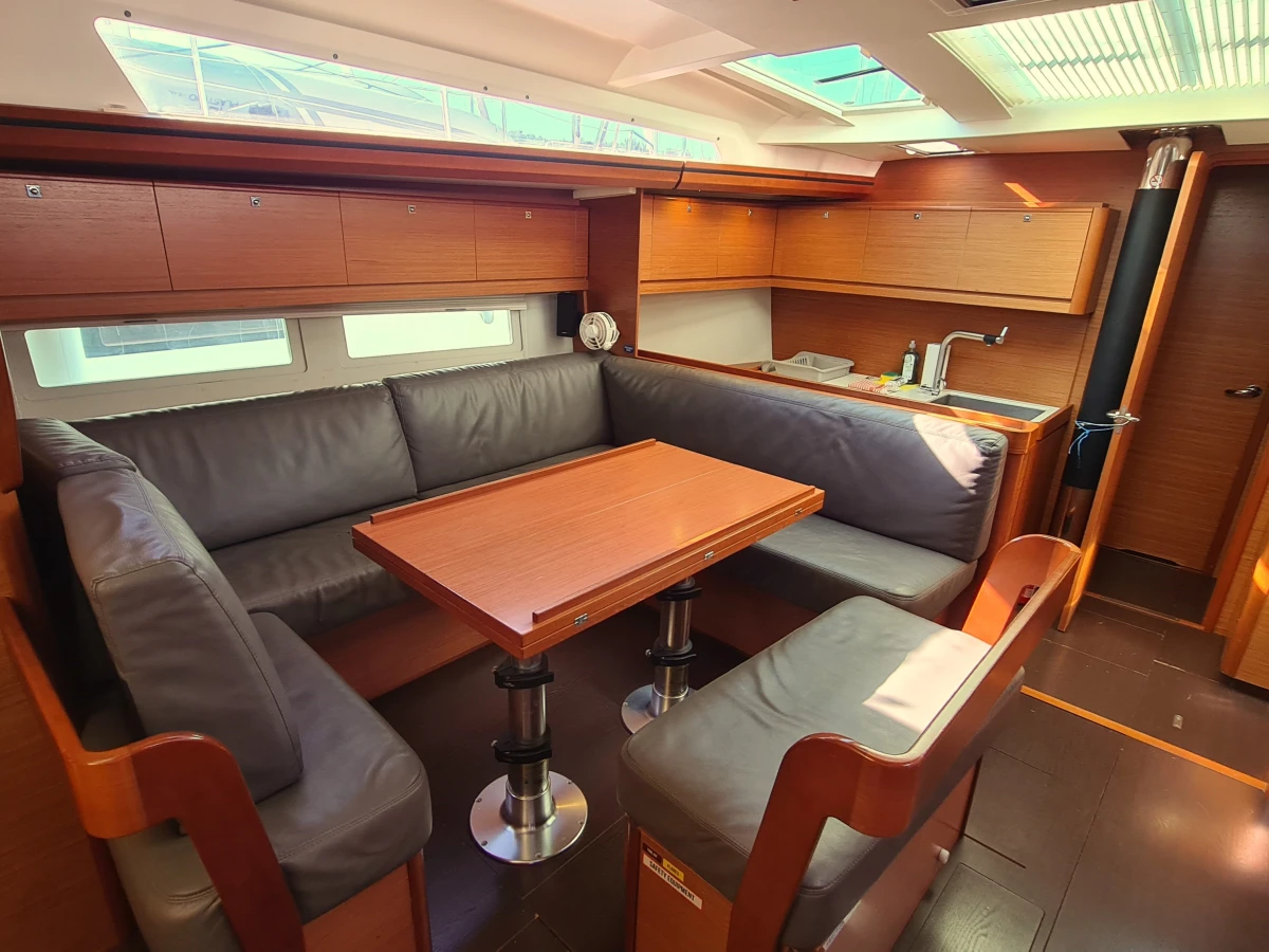 Dufour 520 GL