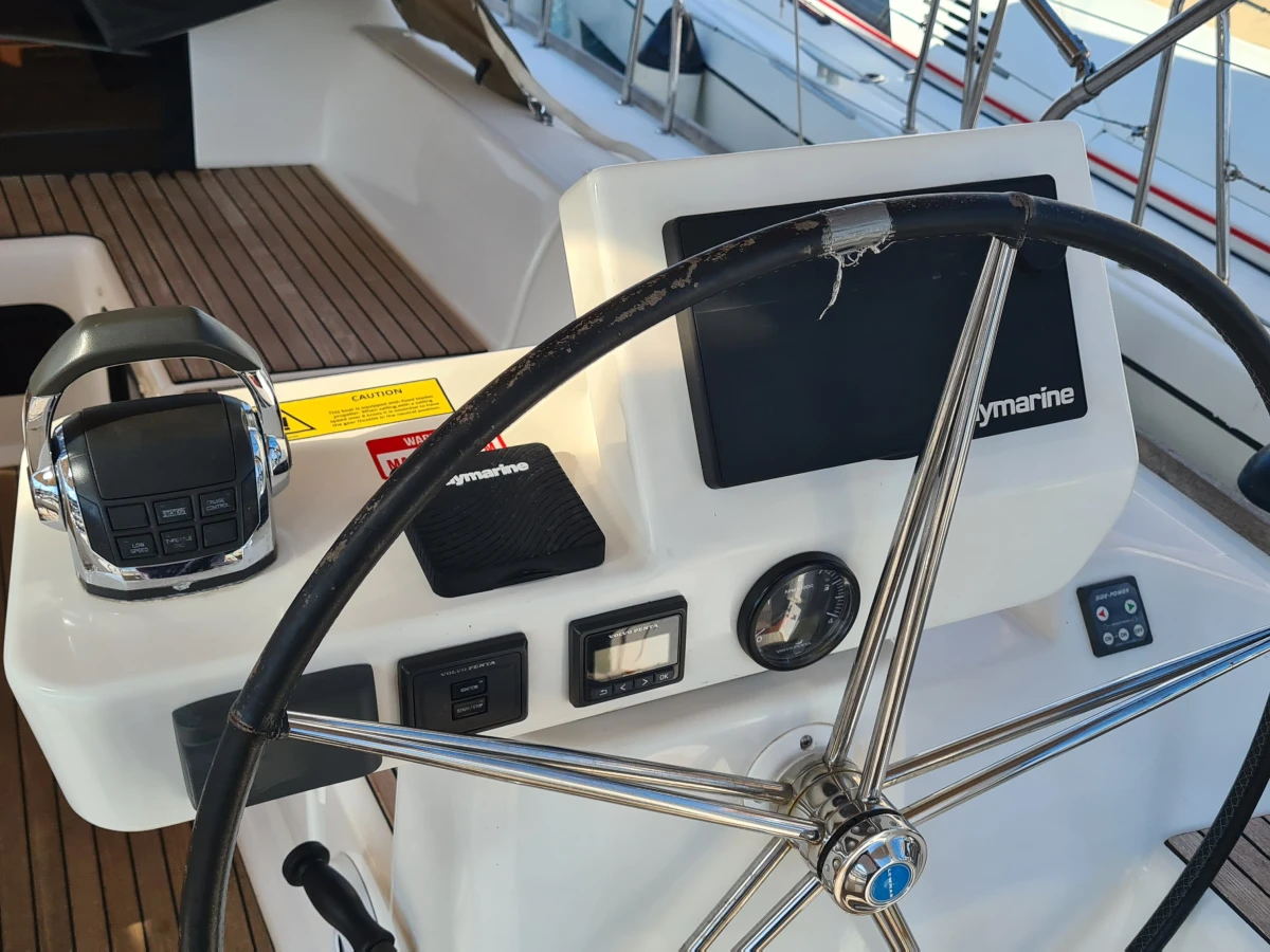 Dufour 520 GL