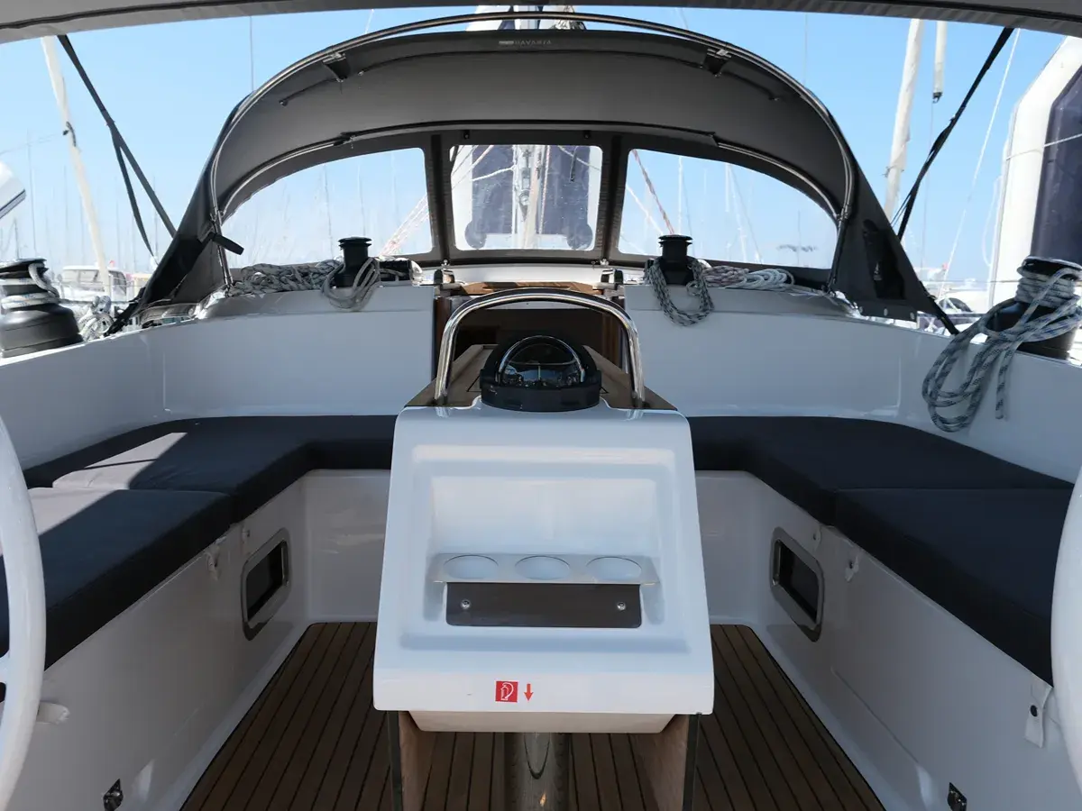 Bavaria C46