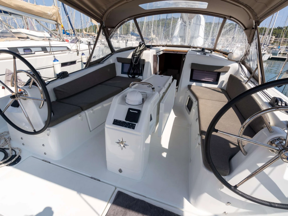 Sun Odyssey 410