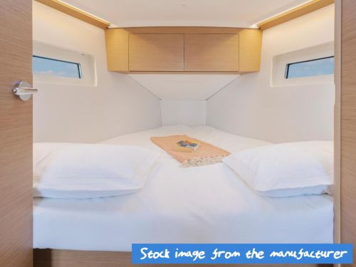 Sun Odyssey 350