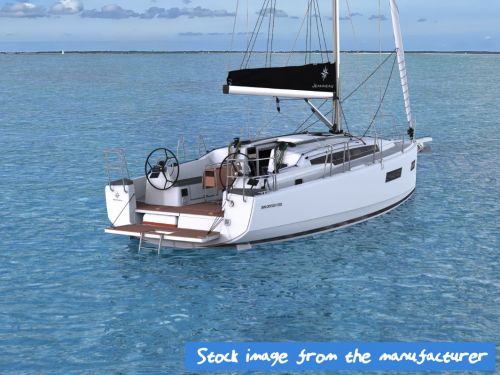 Sun Odyssey 350