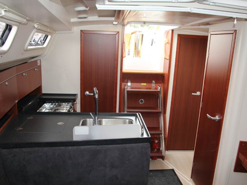 Hanse 345