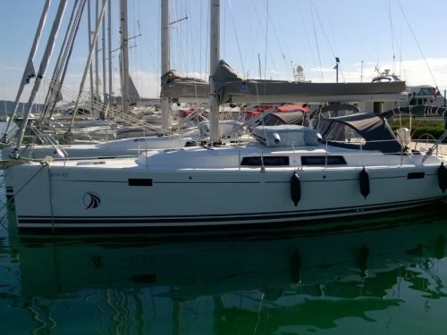 Hanse 385