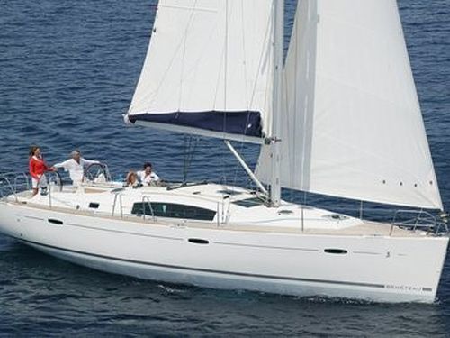 Beneteau Oceanis 43