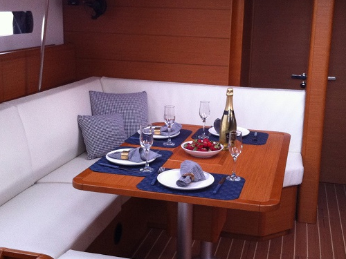 Jeanneau Sun Odyssey 469