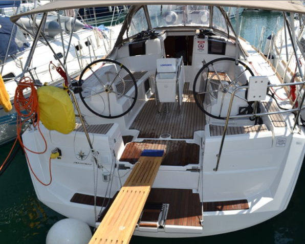 Jeanneau Sun Odyssey 379