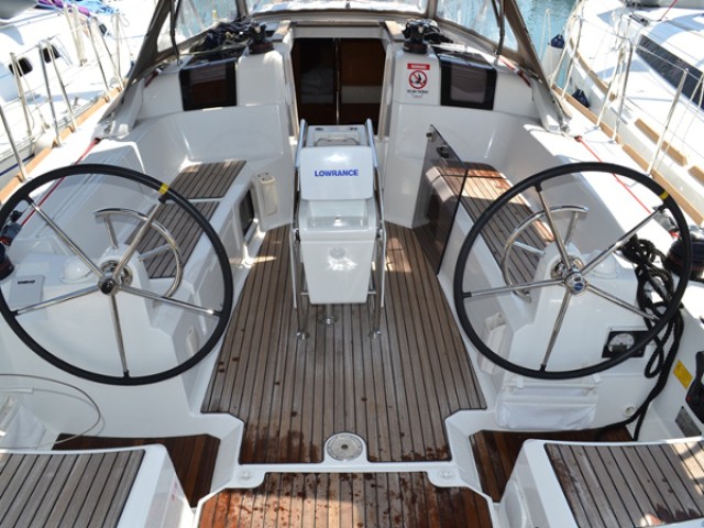 Jeanneau Sun Odyssey 379