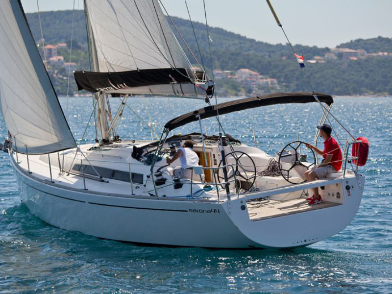 Salona 44