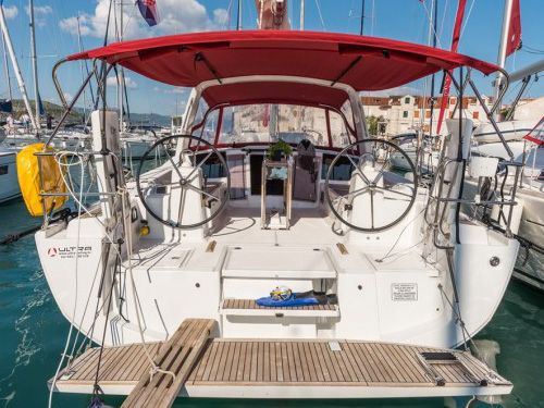 Beneteau Oceanis 41.1