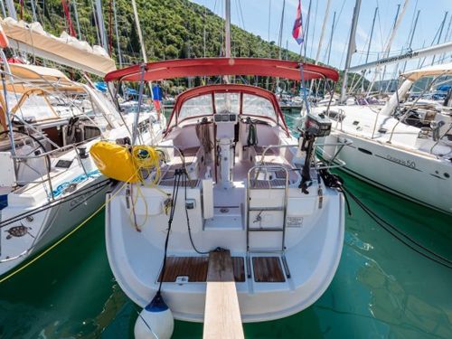 Beneteau Oceanis 423