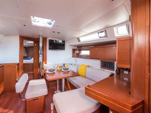 Beneteau Oceanis 45