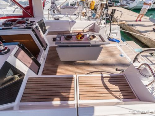 Beneteau Oceanis 45