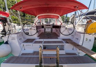 Yacht Offer