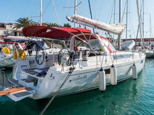 Beneteau Oceanis 48