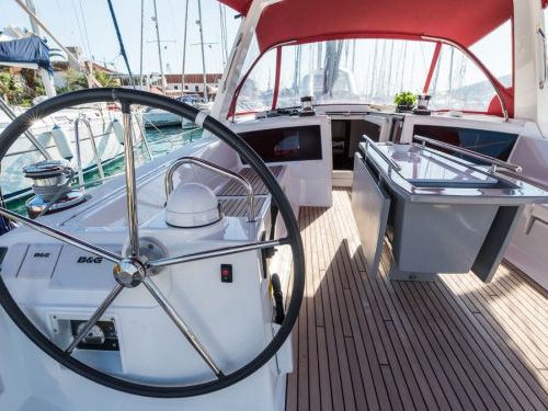 Beneteau Oceanis 48