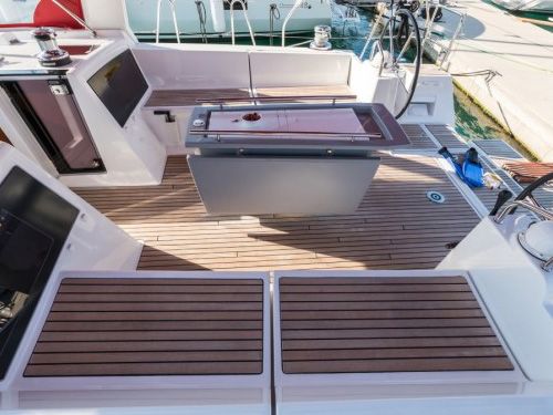 Beneteau Oceanis 48