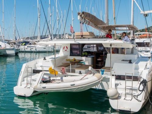 Fountaine Pajot Helia 44