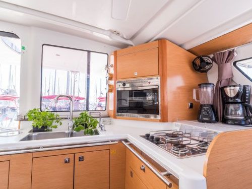 Fountaine Pajot Lipari 41