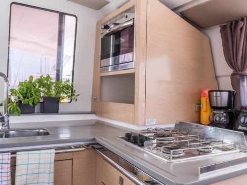 Fountaine Pajot Lipari 41