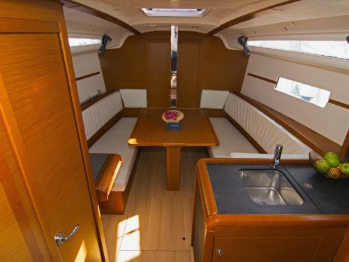 Jeanneau Sun Odyssey 349