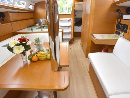 Jeanneau Sun Odyssey 389